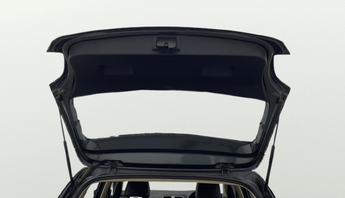 2014 Volkswagen Polo HIGHLINE1.2L, Petrol, Manual, 57,216 km, Boot Door Open