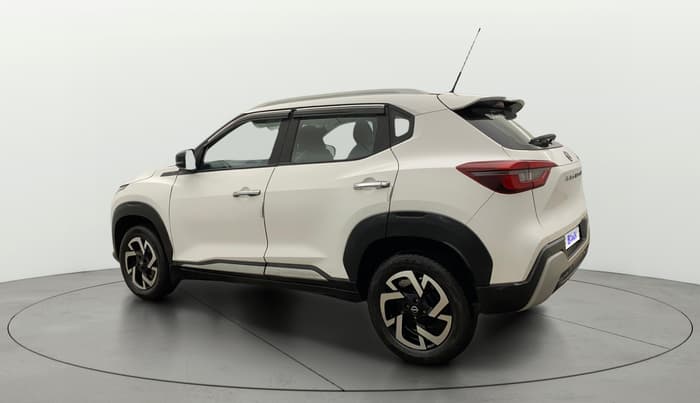 2022 Nissan MAGNITE XV MT, Petrol, Manual, 10,555 km, Left Back Diagonal