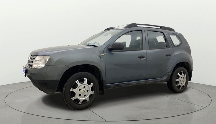 2015 Renault Duster RXE PETROL, Petrol, Manual, 64,306 km, Left Front Diagonal