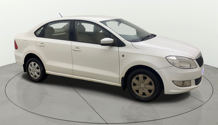 2012 Skoda Rapid AMBITION 1.6 TDI CR MT, Diesel, Manual, 1,25,665 km, Right Front Diagonal