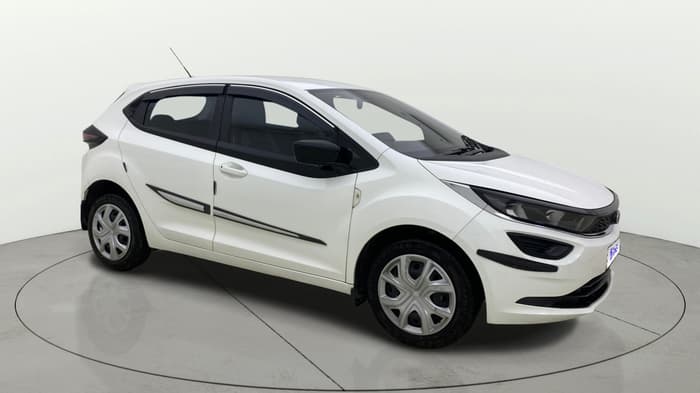 2025 Tata ALTROZ XM PETROL, Petrol, Manual, 2,641 km, Right Front Diagonal