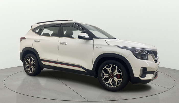 2021 KIA SELTOS GTX PLUS AT 1.5 DIESEL, Diesel, Automatic, 73,823 km, Right Front Diagonal