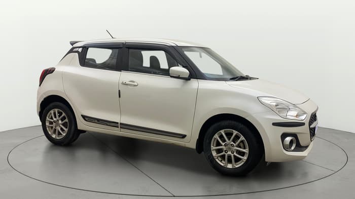 2022 Maruti Swift ZXI AMT, Petrol, Automatic, 44,554 km, Right Front Diagonal