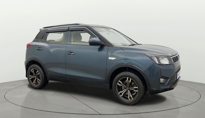 2023 Mahindra XUV300 W4 1.2 PETROL, Petrol, Manual, 84,262 km, SRP