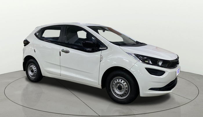 2024 Tata ALTROZ XE CNG, CNG, Manual, 17,614 km, SRP