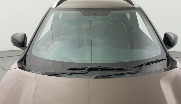 2021 Nissan MAGNITE XV PREMIUM, Petrol, Manual, 48,659 km, Front Windshield