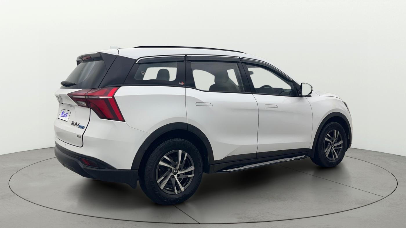 2023 Mahindra XUV700 AX 5 D AT 7 STR, Diesel, Automatic, 1,26,913 km, Right Back Diagonal