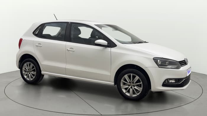 2016 Volkswagen Polo HIGHLINE1.2L, Petrol, Manual, 56,035 km, Right Front Diagonal