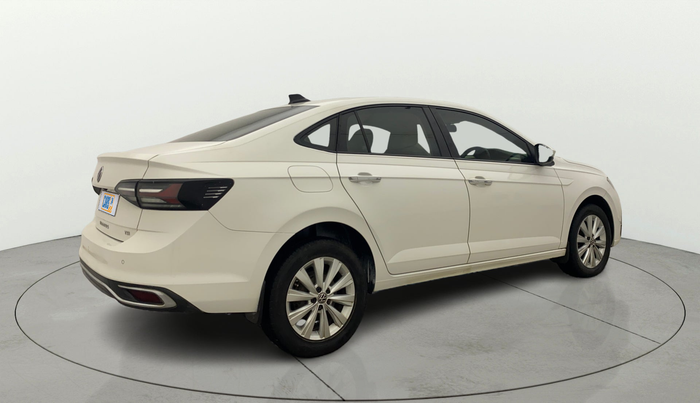 2022 Volkswagen VIRTUS HIGHLINE TSI 1.0 MT, Petrol, Manual, 61,366 km, Right Back Diagonal