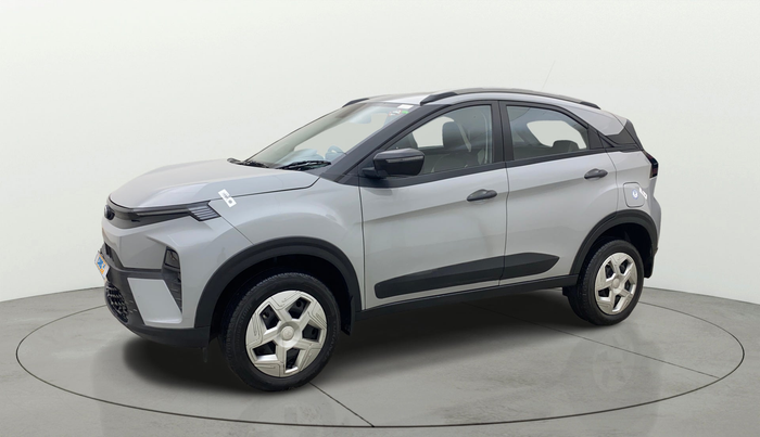 2024 Tata NEXON Pure 1.2 Petrol 6AMT, Petrol, Manual, 7,247 km, Left Front Diagonal