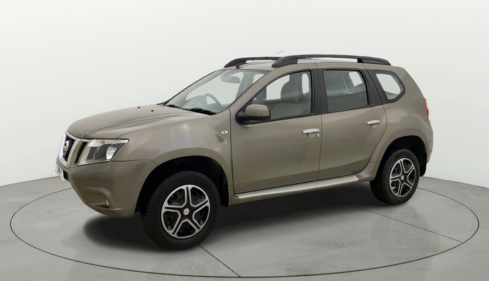 2016 Nissan Terrano XL (P), Petrol, Manual, 38,186 km, Left Front Diagonal