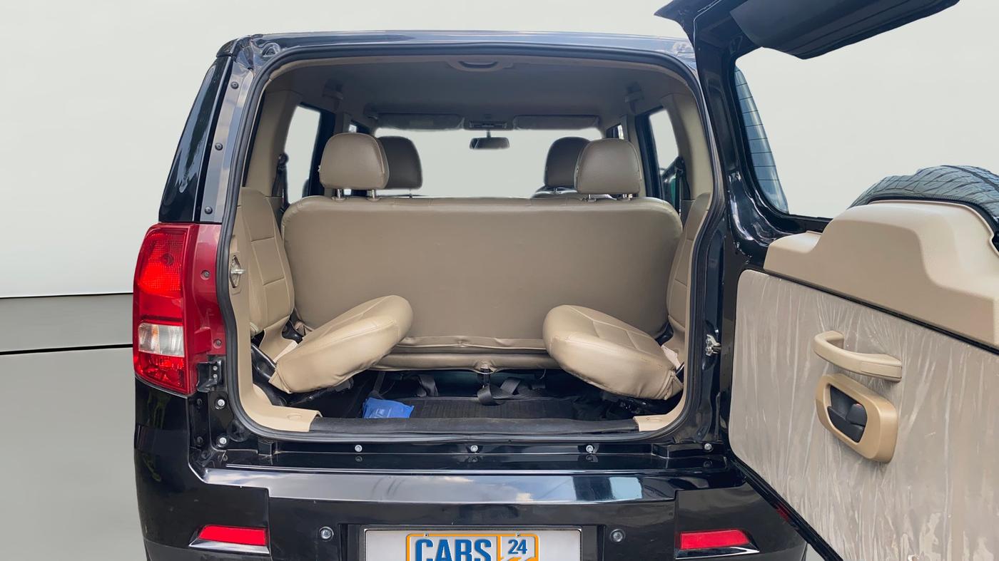 2023 Mahindra BOLERO NEO N 8, Diesel, Manual, 30,272 km, Boot Door Open