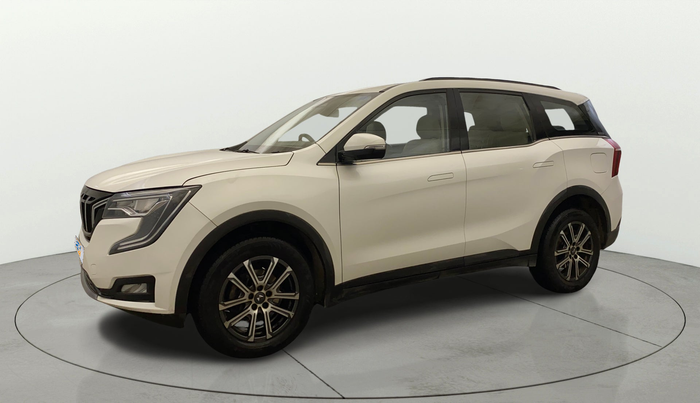 2021 Mahindra XUV700 AX 7 P AT 7 STR, Petrol, Automatic, 60,237 km, Left Front Diagonal