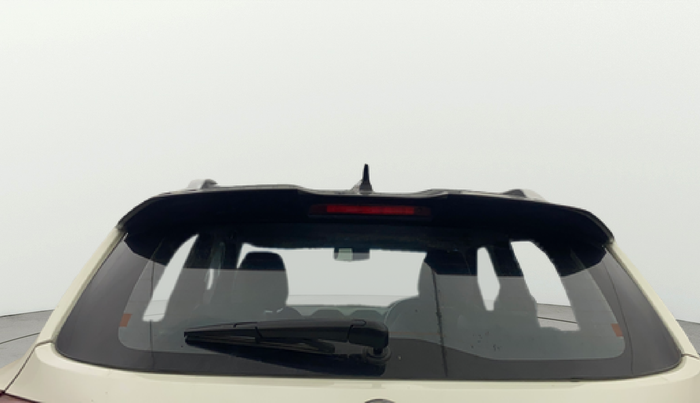 2022 Nissan MAGNITE XV PREMIUM DUAL TONE, Petrol, Manual, 75,684 km, Rear Windshield