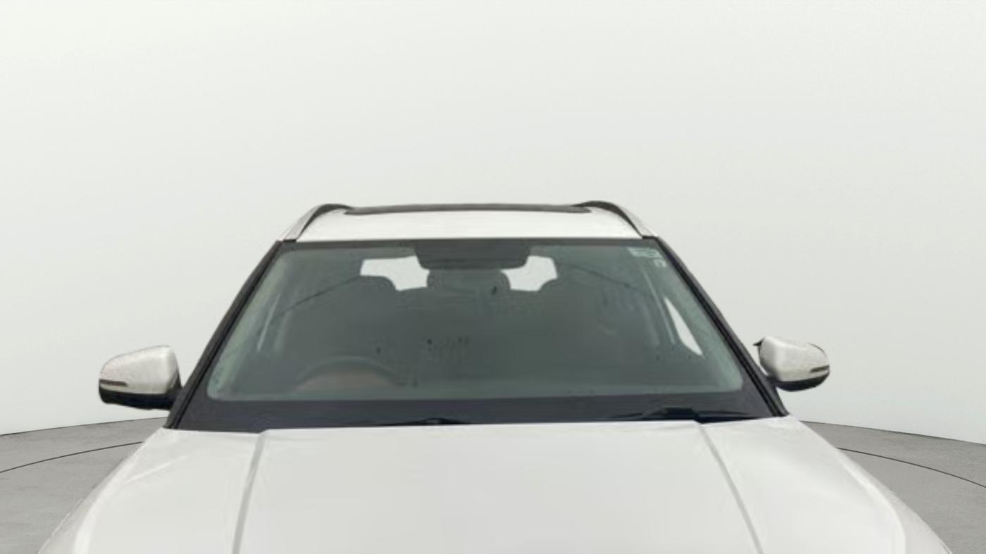 2021 Hyundai ALCAZAR PLATINUM(O) 6STR 1.5 AT, Diesel, Automatic, 1,04,677 km, Front Windshield