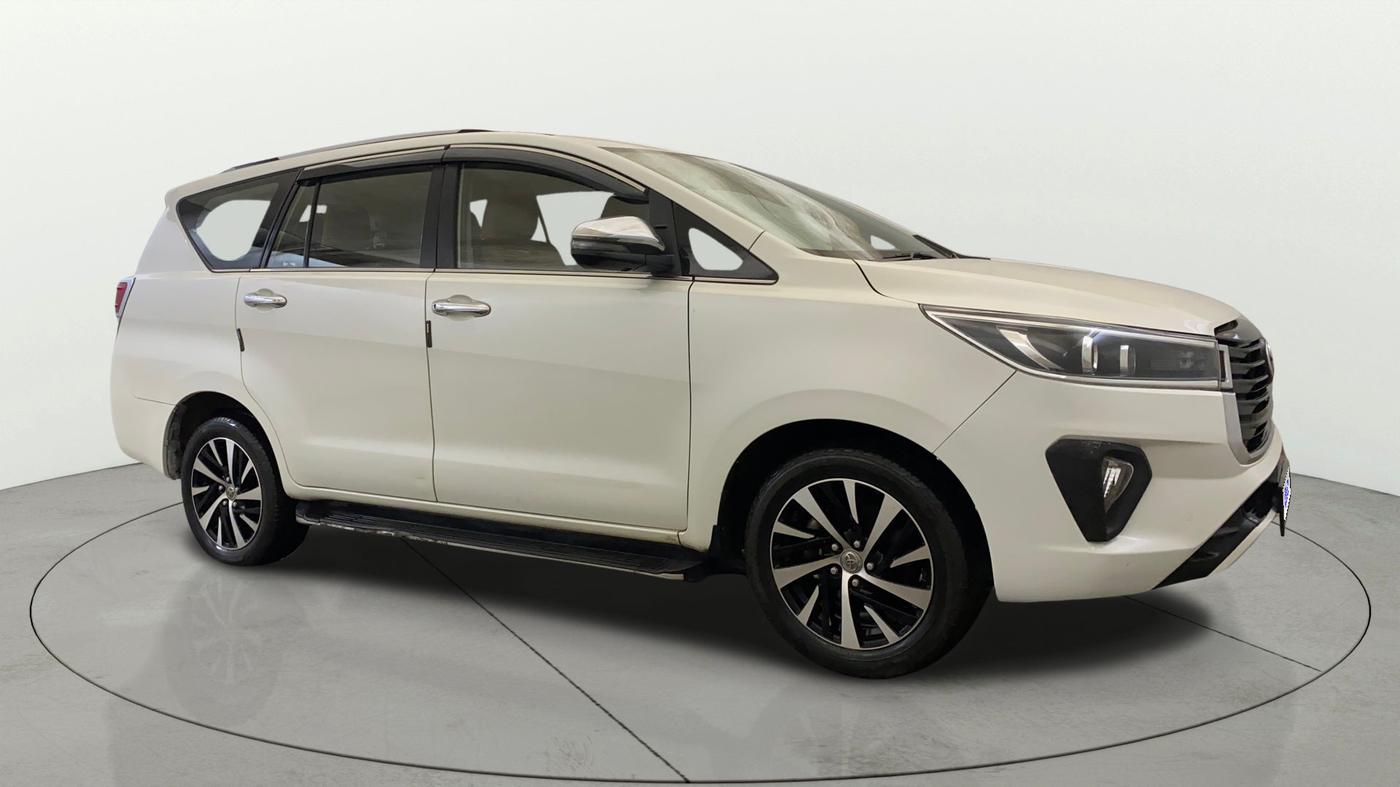 2022 Toyota Innova Crysta 2.7 ZX AT 7 STR, Petrol, Automatic, 55,536 km, Right Front Diagonal