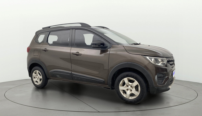 2022 Renault TRIBER RXT, Petrol, Manual, 48,648 km, Right Front Diagonal