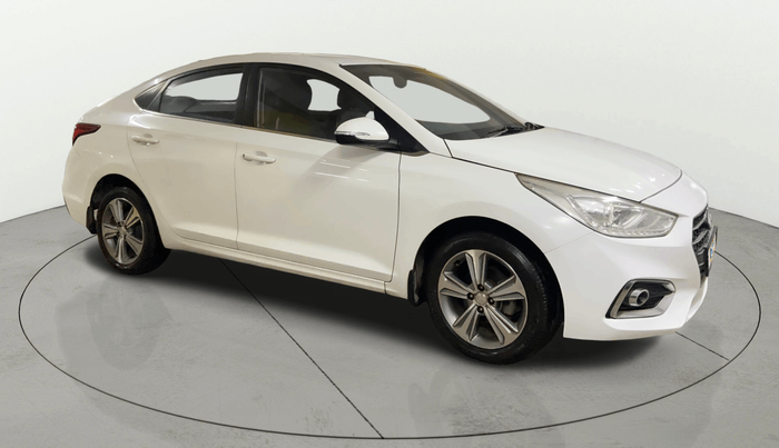 2018 Hyundai Verna 1.6 CRDI SX, Diesel, Manual, 1,20,885 km, Right Front Diagonal