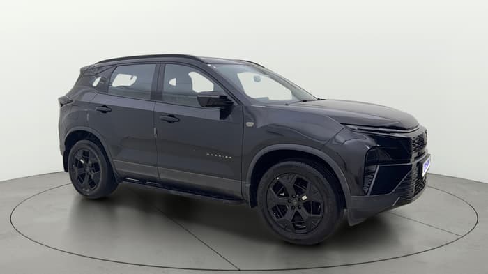 2024 Tata Harrier ADVENTURE PLUS DARK EDITION AT, Diesel, Automatic, 17,111 km, Right Front Diagonal