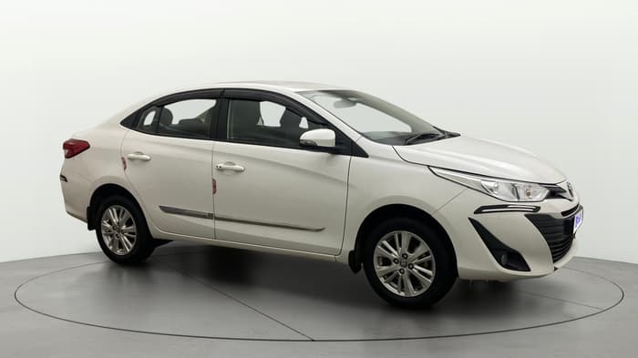 2020 Toyota YARIS G MT, Petrol, Manual, 85,496 km, Right Front Diagonal