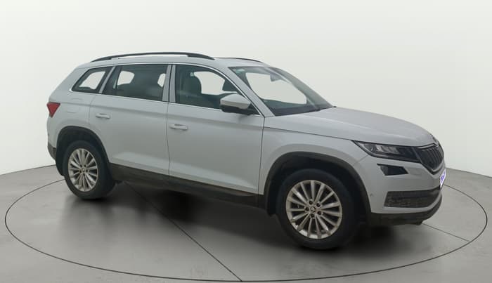 2017 Skoda Kodiaq STYLE 2.0 TDI 4X4 AT, Diesel, Automatic, 1,00,397 km, Right Front Diagonal