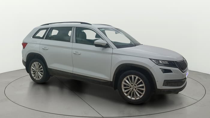 2017 Skoda Kodiaq STYLE 2.0 TDI 4X4 AT, Diesel, Automatic, 1,00,447 km, Right Front Diagonal