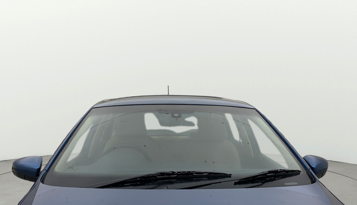 2016 Volkswagen Ameo HIGHLINE DSG 1.5 DIESEL , Diesel, Automatic, 1,01,403 km, Front Windshield