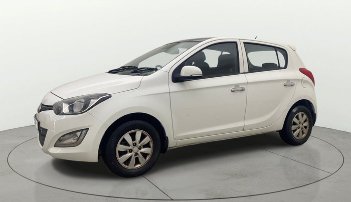 2014 Hyundai i20 ASTA 1.4 CRDI, Diesel, Manual, 86,336 km, Left Front Diagonal