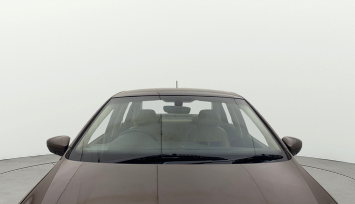 2016 Volkswagen Ameo HIGHLINE1.2L, Petrol, Manual, 66,761 km, Front Windshield