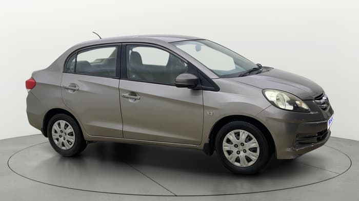 2015 Honda Amaze 1.2L I-VTEC S, Petrol, Manual, 1,10,947 km, Right Front Diagonal