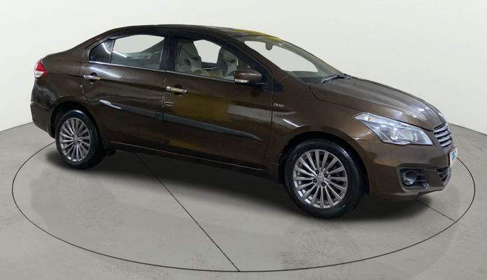 2017 Maruti Ciaz ALPHA DIESEL 1.3, Diesel, Manual, 1,39,590 km, Right Front Diagonal