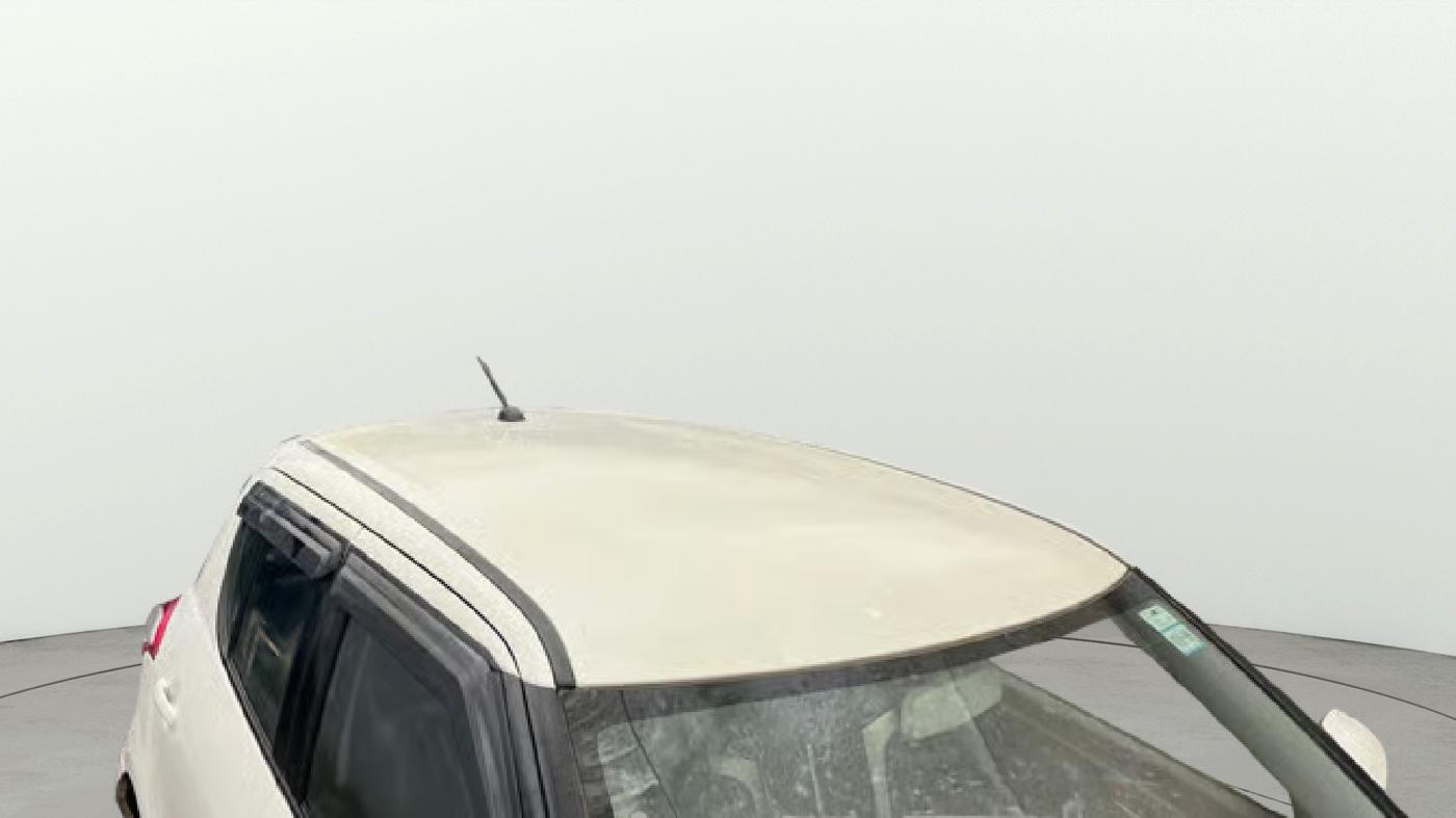 2015 Maruti Swift VXI, Petrol, Manual, 33,517 km, Roof