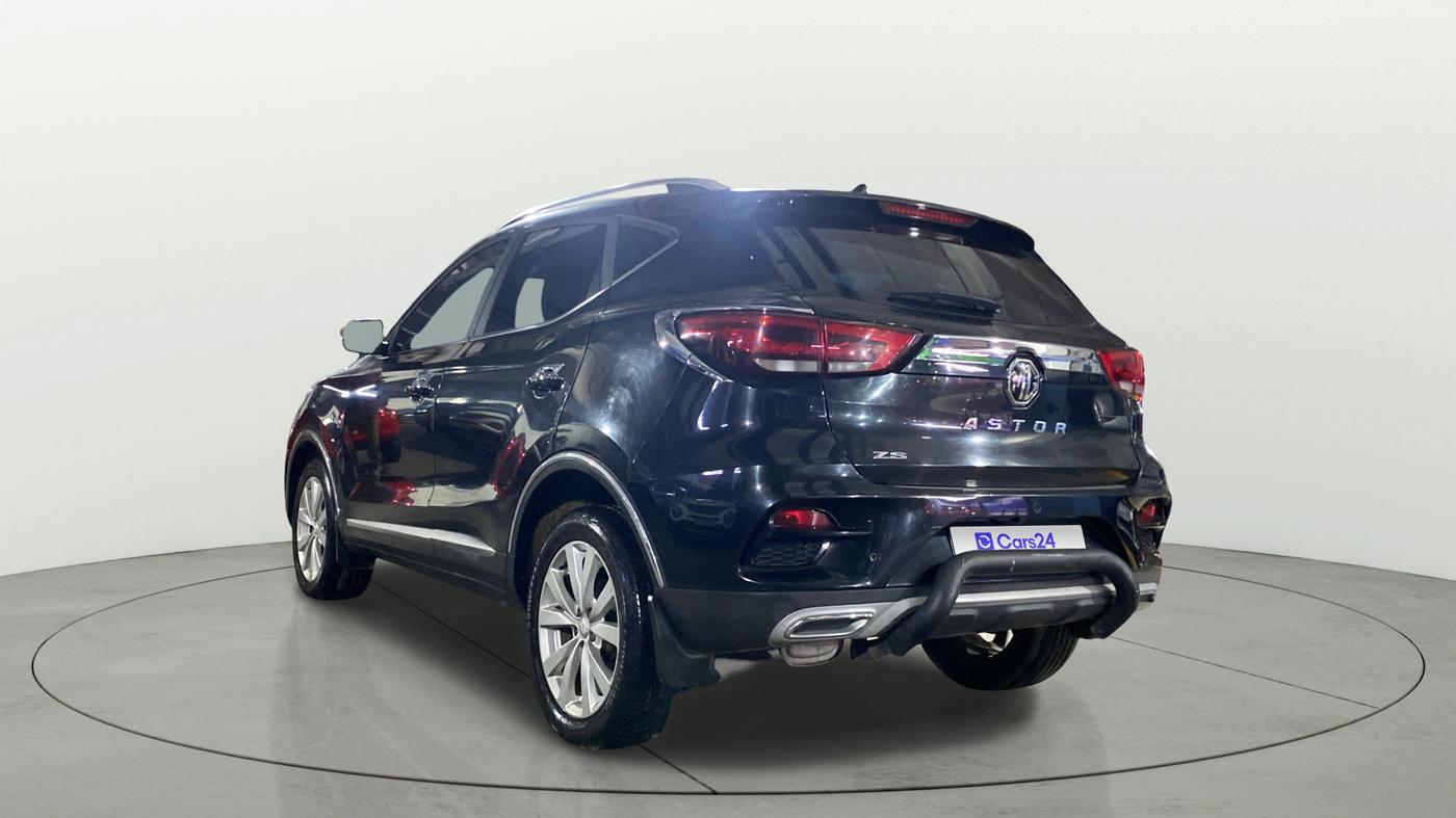 2022 MG ASTOR SUPER 1.5 MT, Petrol, Manual, 18,100 km, Left Back Diagonal