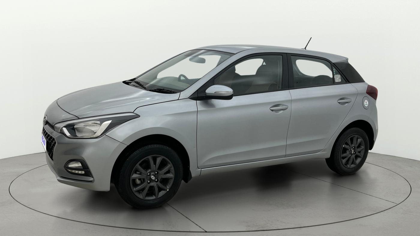 2019 Maruti Swift VXI AMT, Petrol, Automatic, 52,870 km, Left Front Diagonal