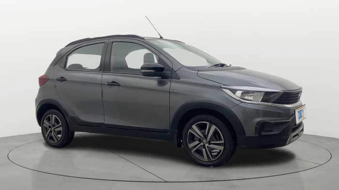 2021 Tata TIAGO NRG XZ AMT, Petrol, Automatic, 34,041 km, Right Front Diagonal