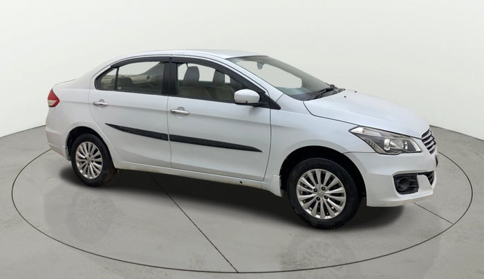 2017 Maruti Ciaz ZETA 1.4  MT PETROL, Petrol, Manual, 1,01,901 km, Right Front Diagonal