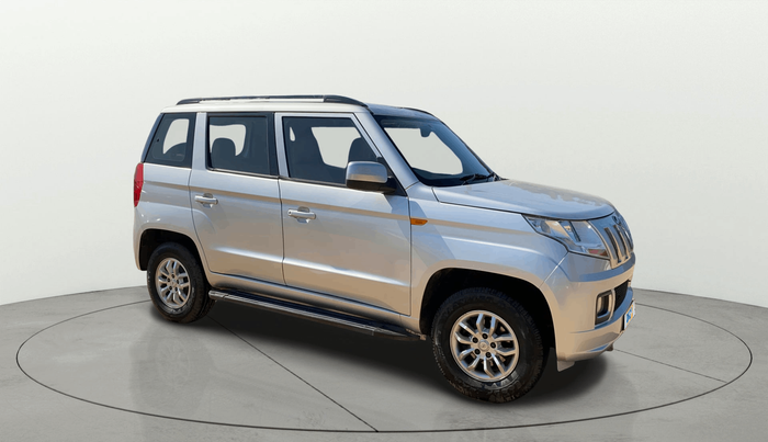 2017 Mahindra TUV300 T8, Diesel, Manual, 96,442 km, Right Front Diagonal