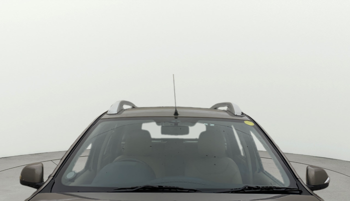 2015 Nissan Terrano XV D THP PREMIUM 110 PS, Diesel, Manual, 1,09,754 km, Front Windshield