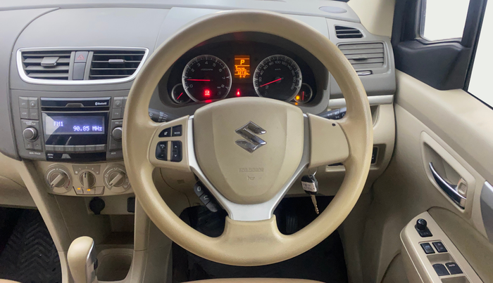 2017 Maruti Ertiga VXI AT, Petrol, Automatic, 68,718 km, Steering Wheel Close Up