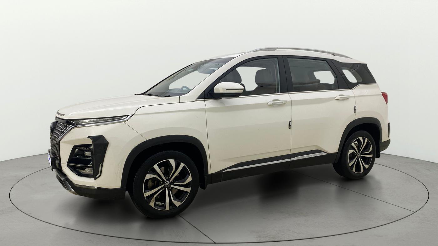 2023 MG HECTOR PLUS SHARP PRO 2.0 TURBO DIESEL 7 STR, Diesel, Manual, 75,441 km, Left Front Diagonal