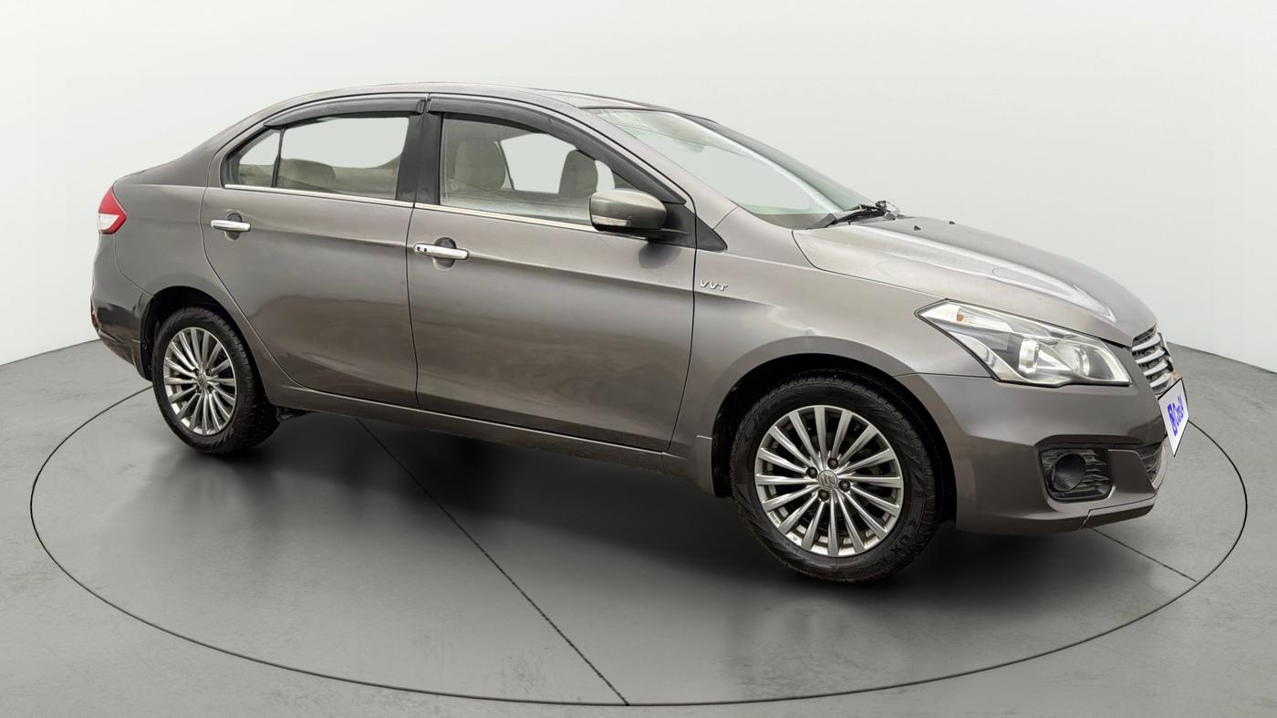 2015 Maruti Ciaz ZXI+, Petrol, Manual, 49,798 km, Right Front Diagonal