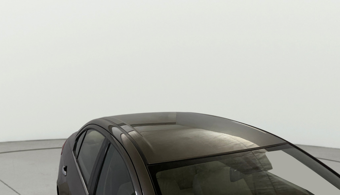 2018 Maruti Ciaz DELTA 1.5 SHVS MT PETROL, Petrol, Manual, 82,158 km, Roof