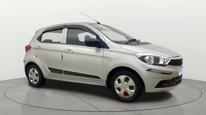 2018 Tata Tiago XT DIESEL, Diesel, Manual, 99,649 km, Right Front Diagonal