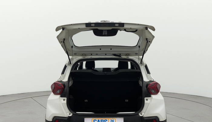 2022 Tata PUNCH ACCOMPLISHED AMT, Petrol, Automatic, 36,932 km, Boot Door Open