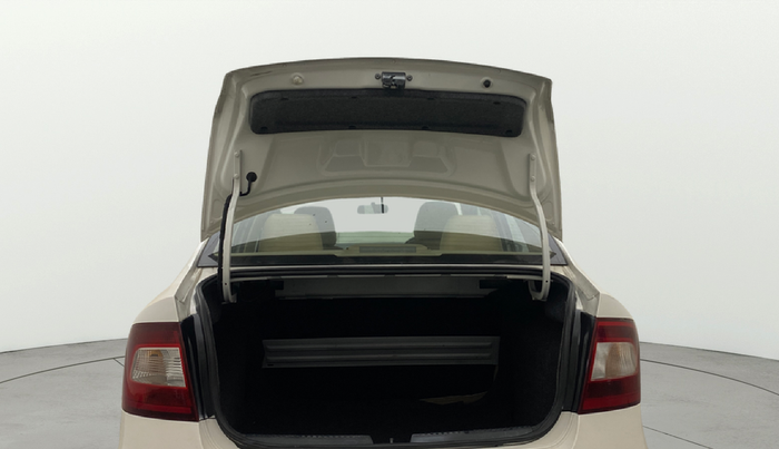 2017 Skoda Rapid AMBITION 1.5 TDI, Diesel, Manual, 1,02,417 km, Boot Open Zoomed View