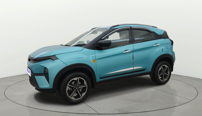 2025 Tata NEXON CREATIVE + SUNROOF AMT 1.5 DIESEL, Diesel, Automatic, 16,584 km, Left Front Diagonal