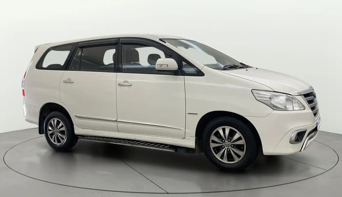 2015 Toyota Innova 2.5 VX 8 STR, Diesel, Manual, 55,485 km, SRP