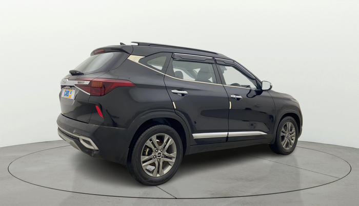 2021 KIA SELTOS HTX IVT 1.5 PETROL, Petrol, Automatic, 60,846 km, Right Back Diagonal