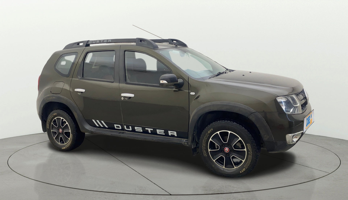 2017 Renault Duster RXS CVT, Petrol, Automatic, 68,204 km, Right Front Diagonal