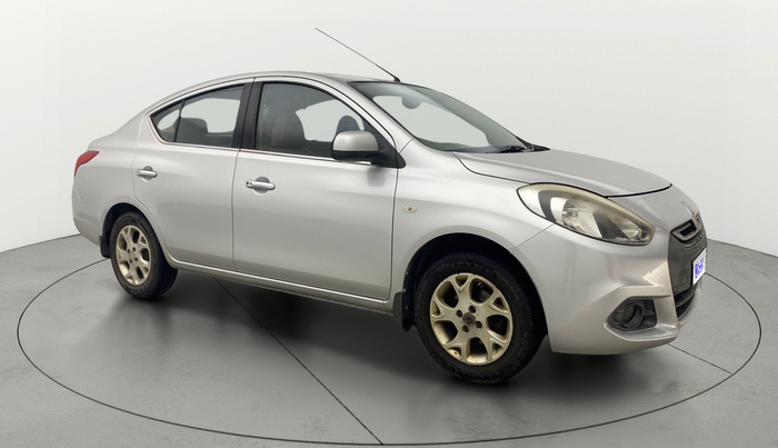 2013 Renault Scala RXZ DIESEL, Diesel, Manual, 50,380 km, Right Front Diagonal